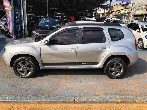 Imagem 6 de 15 de Renault Duster 2.0 Tech Road 4x2 16v Flex 4p Automático