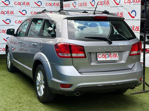 Dodge Journey 3.6 SXT V6 GASOLINA 4P AUTOMÁTICO