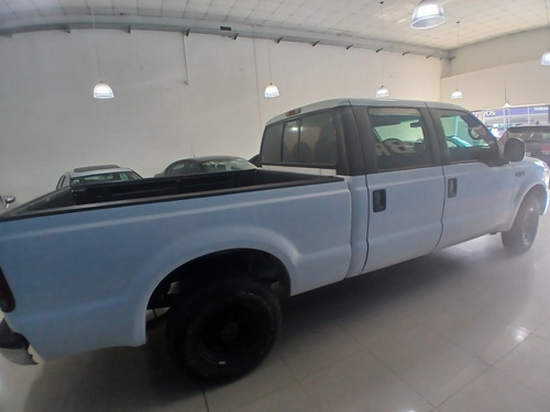 Ford F-100 3.9 Cab. Doble Xlt 4x2