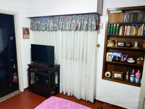 Imagen 25 de 30 de Casa De Tres Dormitorios En Venta En Rosario