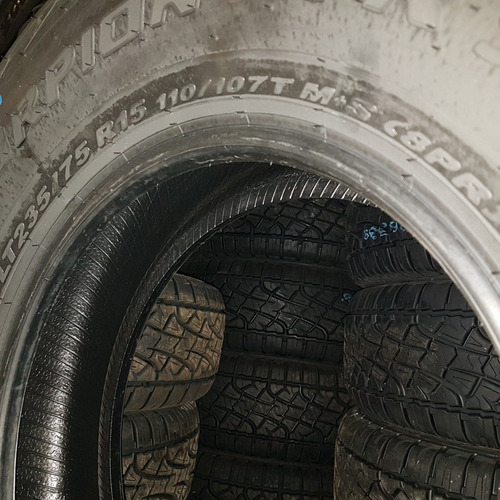 Neumatico Camioneta Pirelli 235/75r15 105t Scorpion Atr