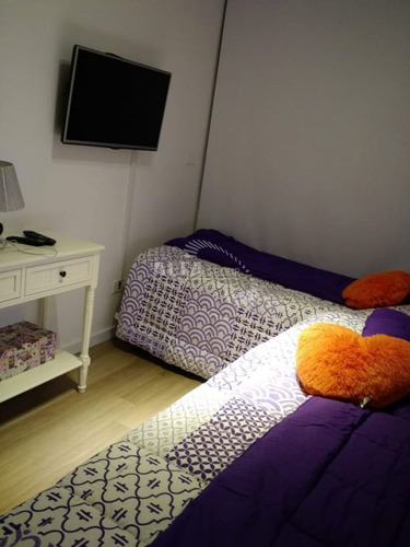 Imagen 9 de 11 de Precioso Departamento En Torre De Categoria, Punta Del Este