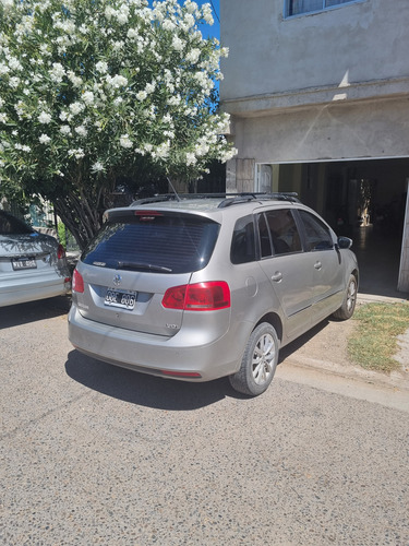 Volkswagen Suran 1.6 Highline 101cv