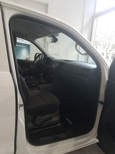 Imagen 18 de 25 de Volkswagen Amarok Dc 2.0 Tdi 180cv Comfortline 4x2 Mt #22