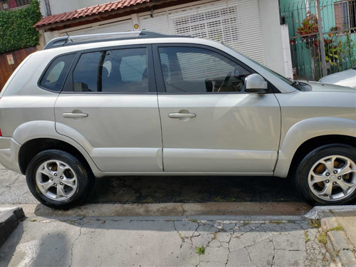 Imagem 2 de 11 de Hyundai Tucson 2014 2.0 Gls 4x2 Flex Aut. 5p