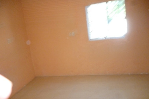 Imagen 8 de 14 de Venta Casa De 2 Dormitorios + 2 Baños + Barbacoa. Apta Banco