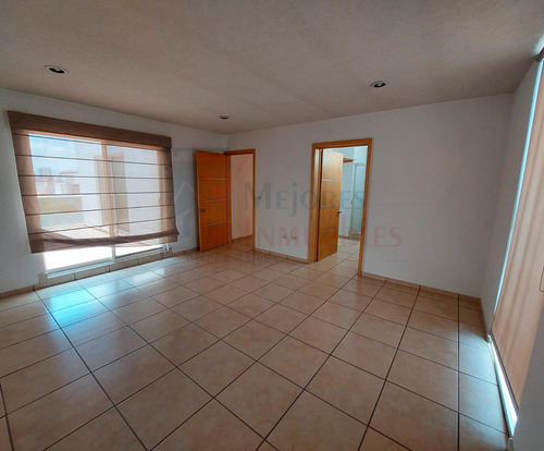 Casa En Venta Cañada Del Refugio Sur, León, Gto.