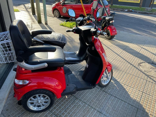 Imagen 7 de 8 de Scooter Triciclo Modelo Shino Eléctrico Marca Sunra !!!!