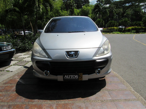 Peugeot 307 Xt At Sec Cc2000