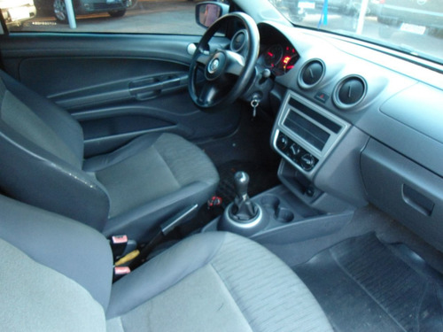 Imagem 6 de 6 de Volkswagen Saveiro 1.6 G6 Flex