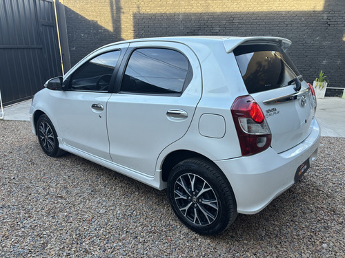 Toyota Etios 1.5 Xls At