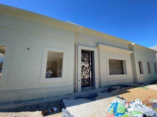 Imagen 1 de 16 de Susana Aravena Propiedades Casa - Escobar