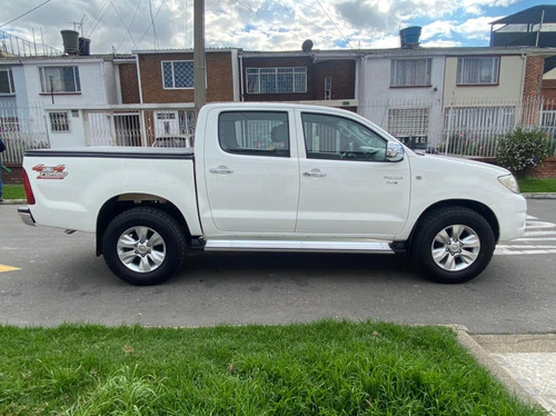 Toyota Hilux 4x4 2500cc Tdi Mt Aa Ab Abs Dh Fe