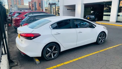 Kia CERATO PRO 1.6l