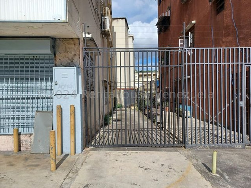 Apartamento En Venta En La Campiña 25-18032 Yf