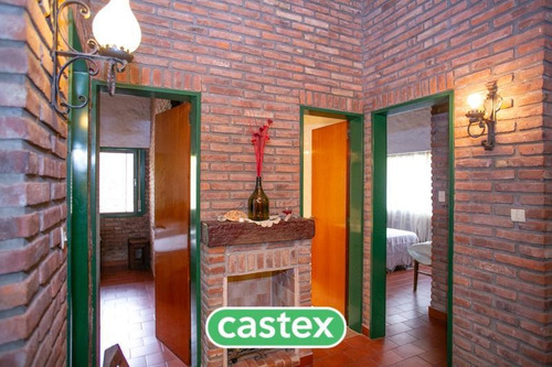 Imagen 19 de 30 de Casa Con Cuatro Dormitorios En Venta En Mapuche Cc