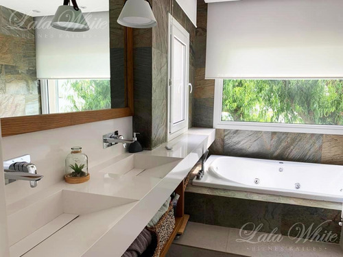 Imagen 12 de 30 de Venta - Casa En Saint Thomas Este