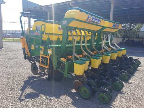 Plantadeira Tatu Pst Duo Flex 13x45.
