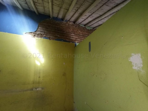 Imagen 12 de 30 de Terrenos En Venta Zona Centro Barquisimeto 22-7835 @m