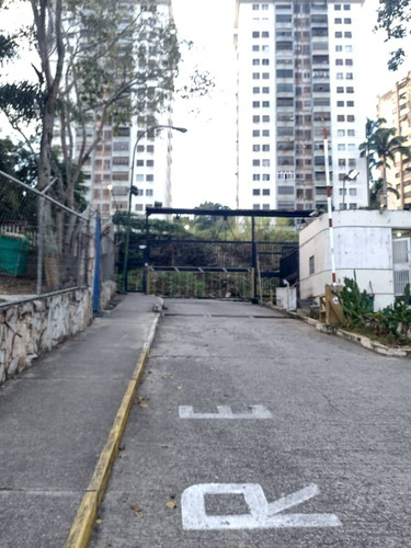 Imagen 11 de 11 de Venta De Apartamento En Urbanización Loma Alta