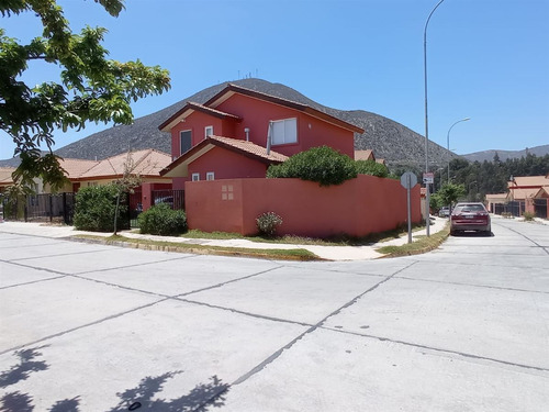 Casa En Venta De 4 Dorm. En La Serena
