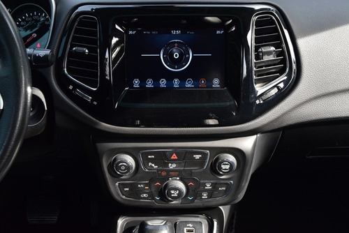 Imagen 18 de 25 de Jeep Compass 2.4 Limited 4x4 Aut - Car Cash