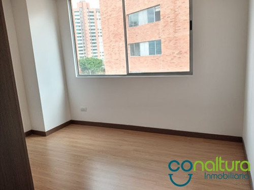 Imagen 7 de 12 de Apartamento En Arriendo Intermedia 472-2003