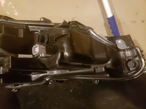 Faro Toyota Camry 2018 2019 A 15 Dias C/u Pequeños Detalles (Usado)