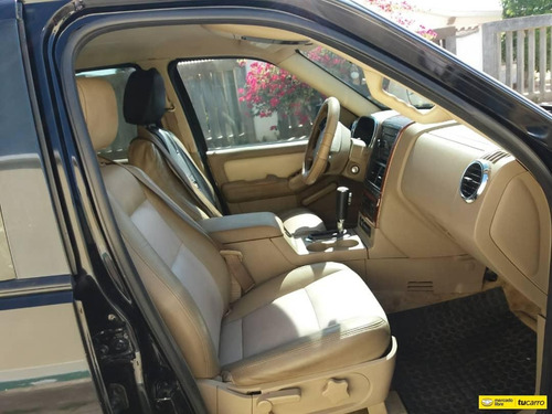 Ford Explorer Eddie Bauer
