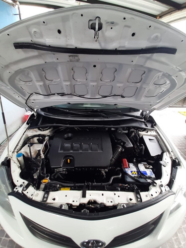 Toyota Corolla Xei 2012