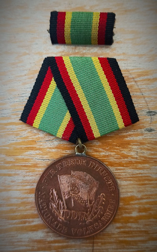 Medalla Alemana Por Servicio Defensa Civil Rda 1977, Oferta!