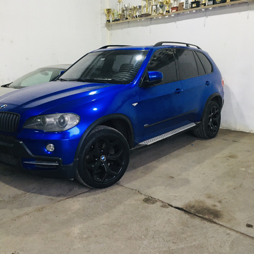 BMW X5 4.8 Is Premium