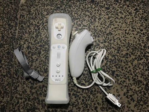 Control Original De Wii Blanco Con Motion Plus + Nunchuck
