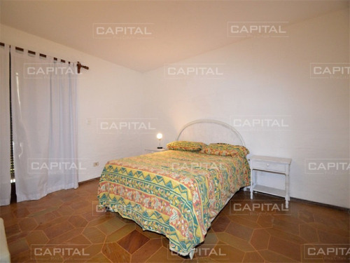 Casa En Venta Playa Mansa Punta Del Este- Ref: 25064