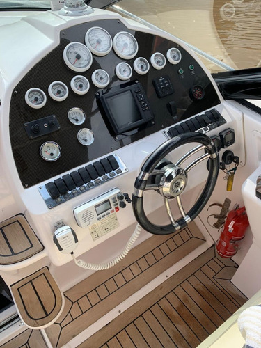 Imagem 24 de 25 de Armada 300 - 2011 - 2x Mercruiser 4.3 - Ñ Focker Triton