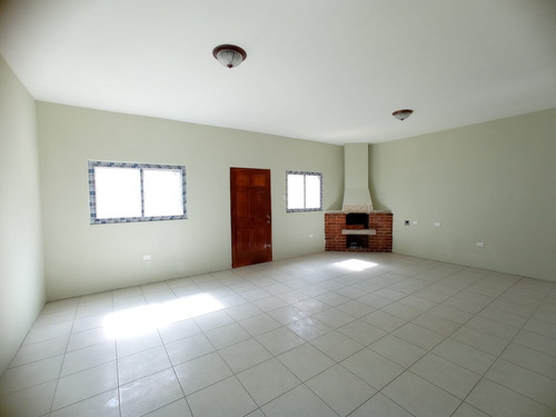 Imagen 8 de 22 de Vendo Muy Bonita Casa De Un Nivel, Lista Para Estrenar
