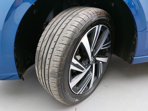 Volkswagen Virtus 1.0 200 TSI HIGHLINE AUTOMÁTICO