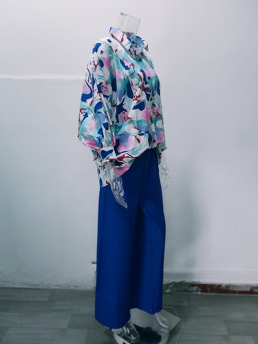 Conjunto De Camisa Con Estampado Suelto Y Pantalones