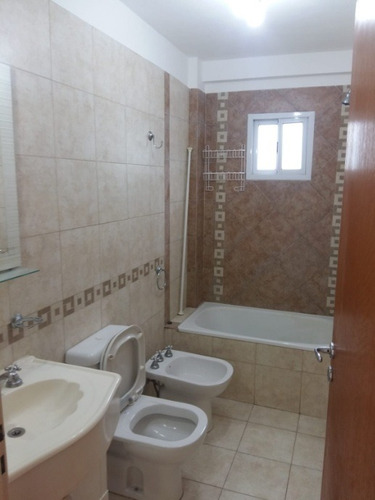 Imagen 5 de 9 de Departamento En Venta En Lomas De Zamora Oeste
