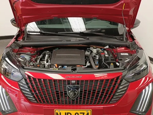 Peugeot E 2008 2025
