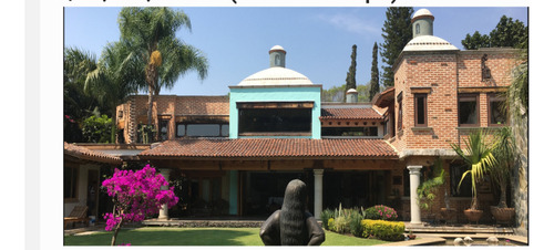 Casa En Venta En Tabachines