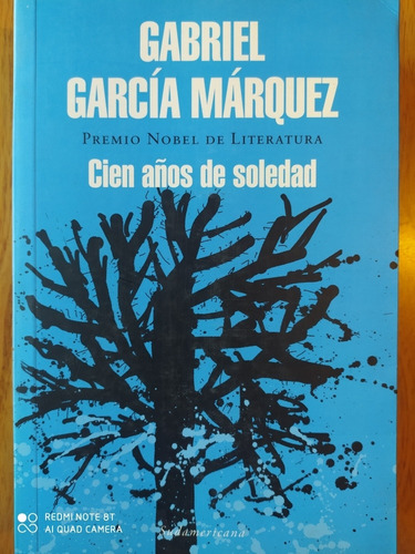 Cien Años De Soledad - Gabriel García Márquez / Como Nuevo