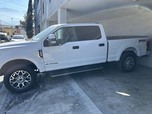 Ford F-250 6.7l Super Duty Cab Dob Diesel 4x4 At