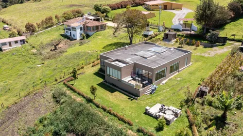Casa Campestre En Venta En La Calera. Cod V7230