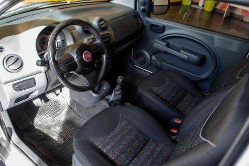 Imagen 6 de 15 de Fiat Fiorino 2017 1.4 Fire Evo Pack Top 87cv Ab315 Nv