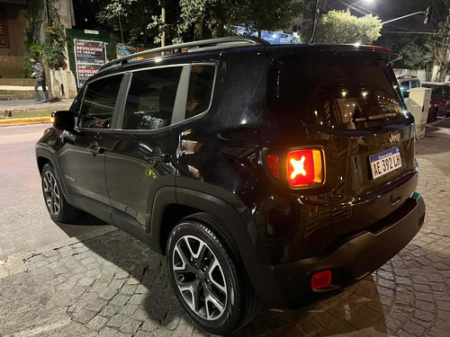 Imagen 15 de 15 de Jeep Renegade 2020 1.8 Longitude At6