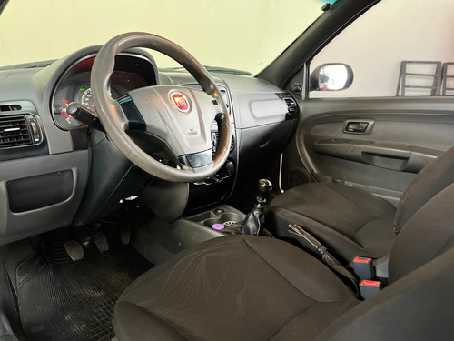 Fiat Strada 1.4 Hard Working Cab. Dupla Flex 3p