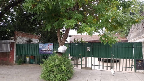 Imagen 2 de 20 de Chalet 4 Ambientes. Lote 10 X 21 Mts