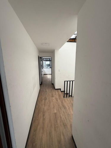 Renta De Oficinas En Barrio De Santa Clara Muy Cerca Del Centro De Toluca