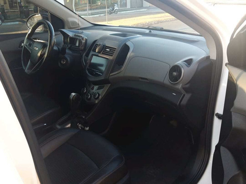 Imagem 10 de 14 de Chevrolet Sonic Ltz 1.6 16v Flex